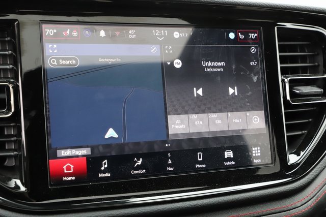 Used 2025 Dodge Durango GT image 34