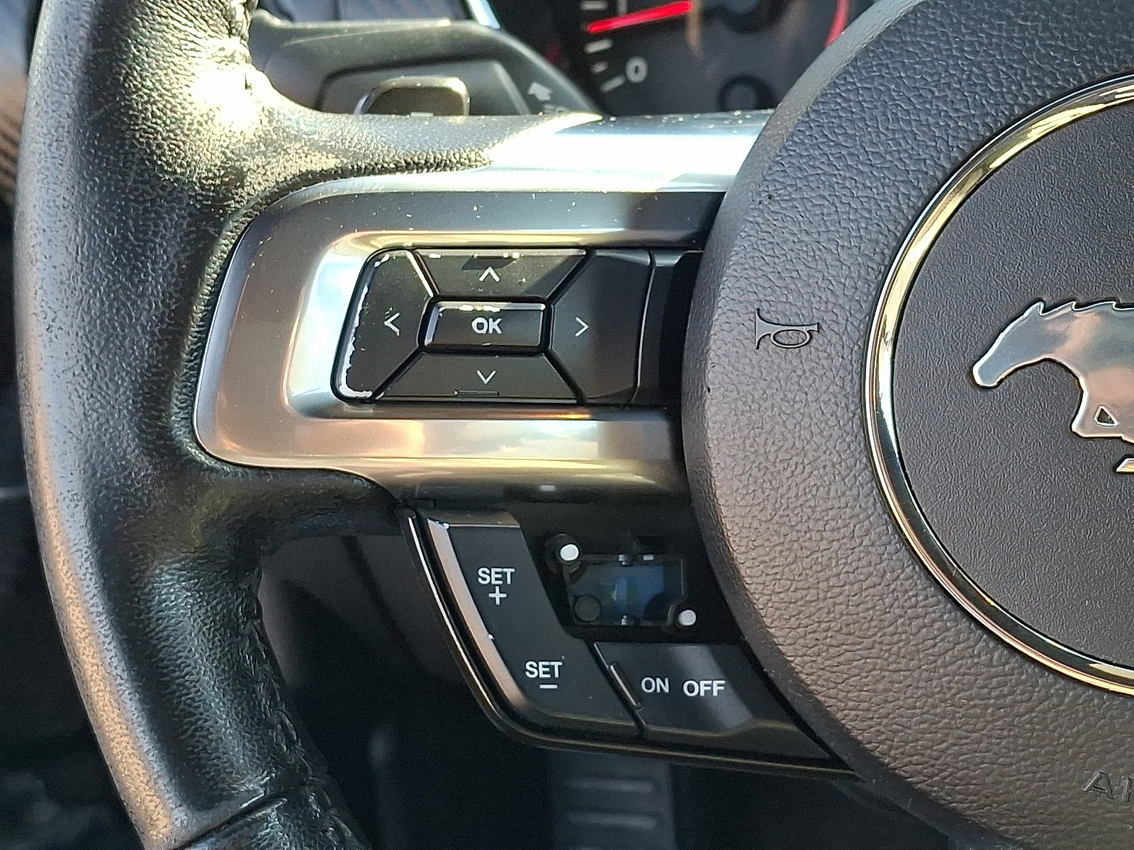 Used 2017 Ford Mustang Convertible image 21