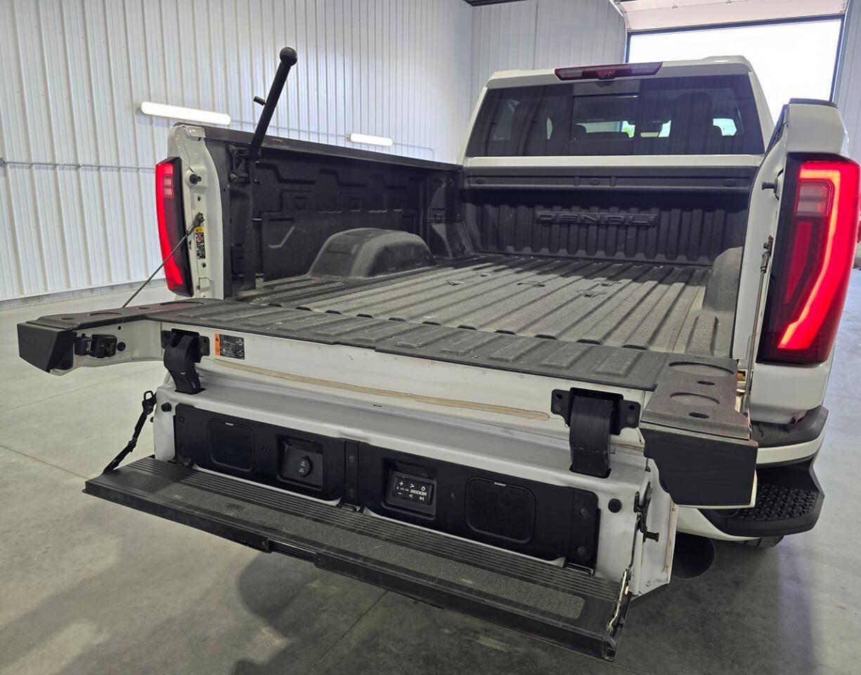 Used 2024 GMC Sierra 2500 Denali Ultimate AWD/4WD image 25