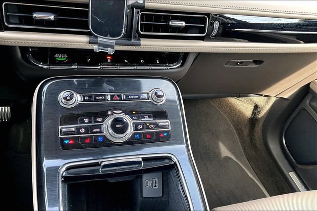 Used 2023 Lincoln Nautilus Reserve w/ Equipment Group 201A image 25