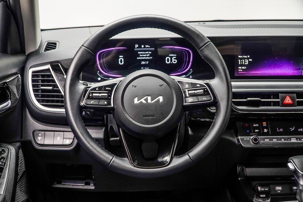 Used 2025 Kia Seltos S image 15