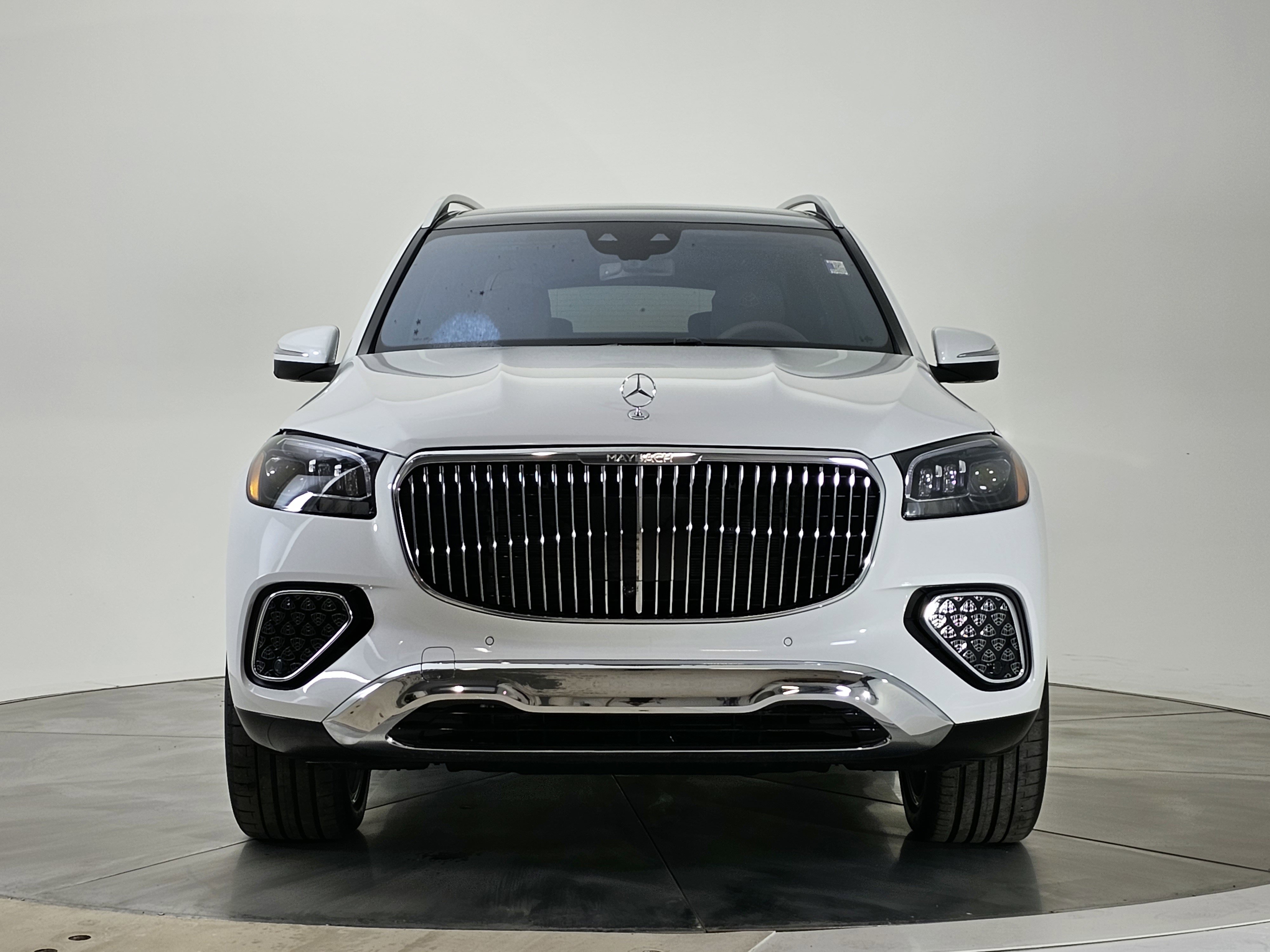 New 2026 Mercedes-Benz Maybach GLS 600 4MATIC image 5