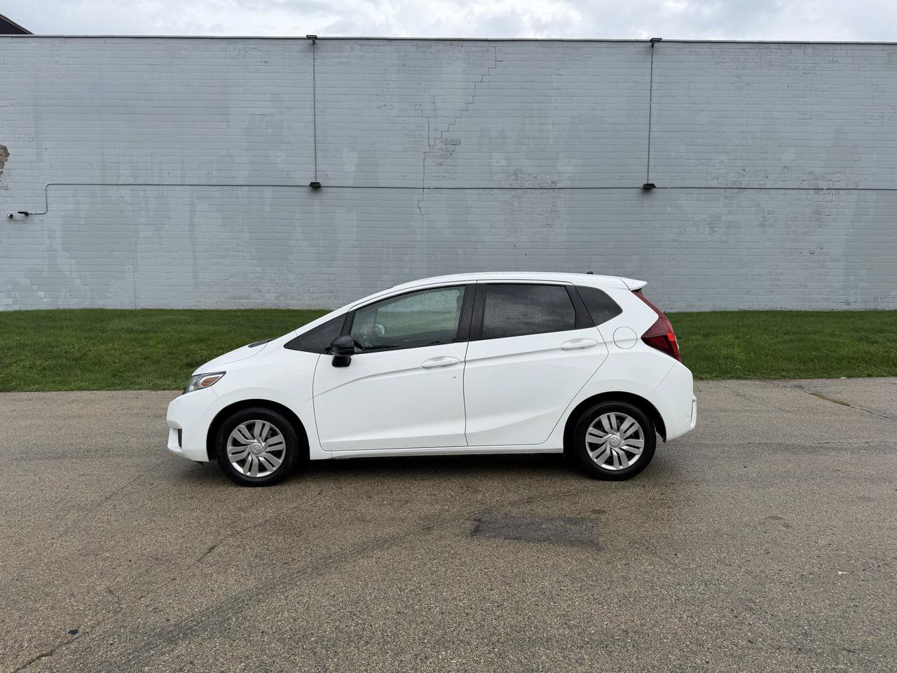 Used 2015 Honda Fit LX image 4