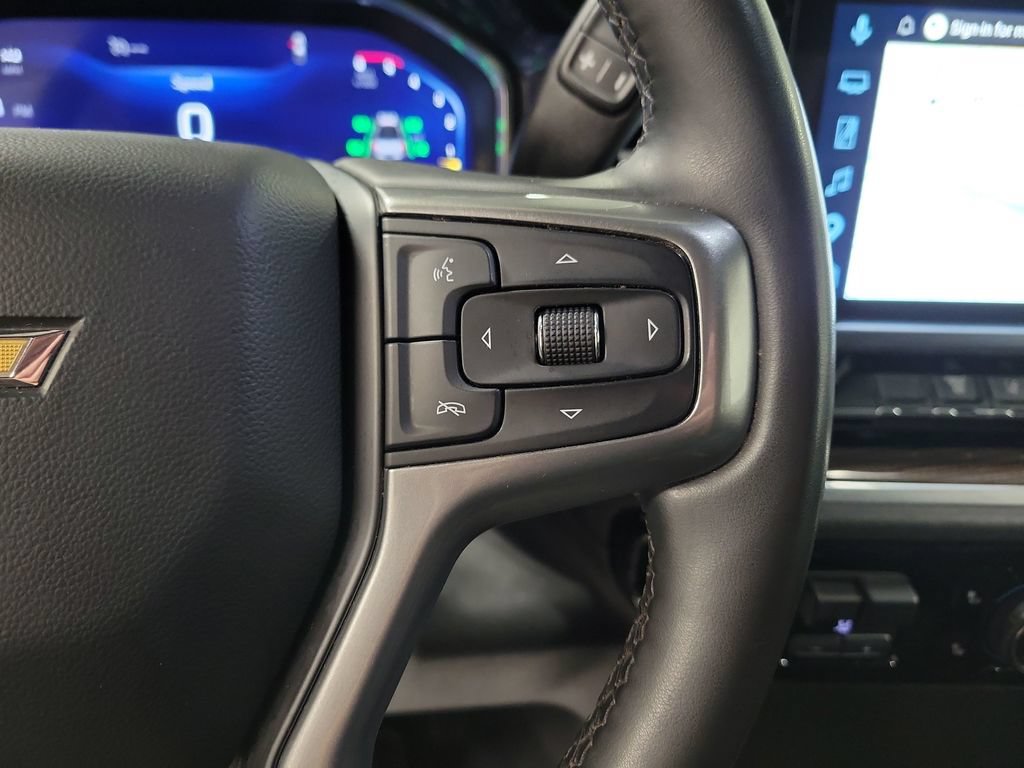 Used 2025 Chevrolet Silverado 2500 LT w/ Convenience Package AWD/4WD image 28