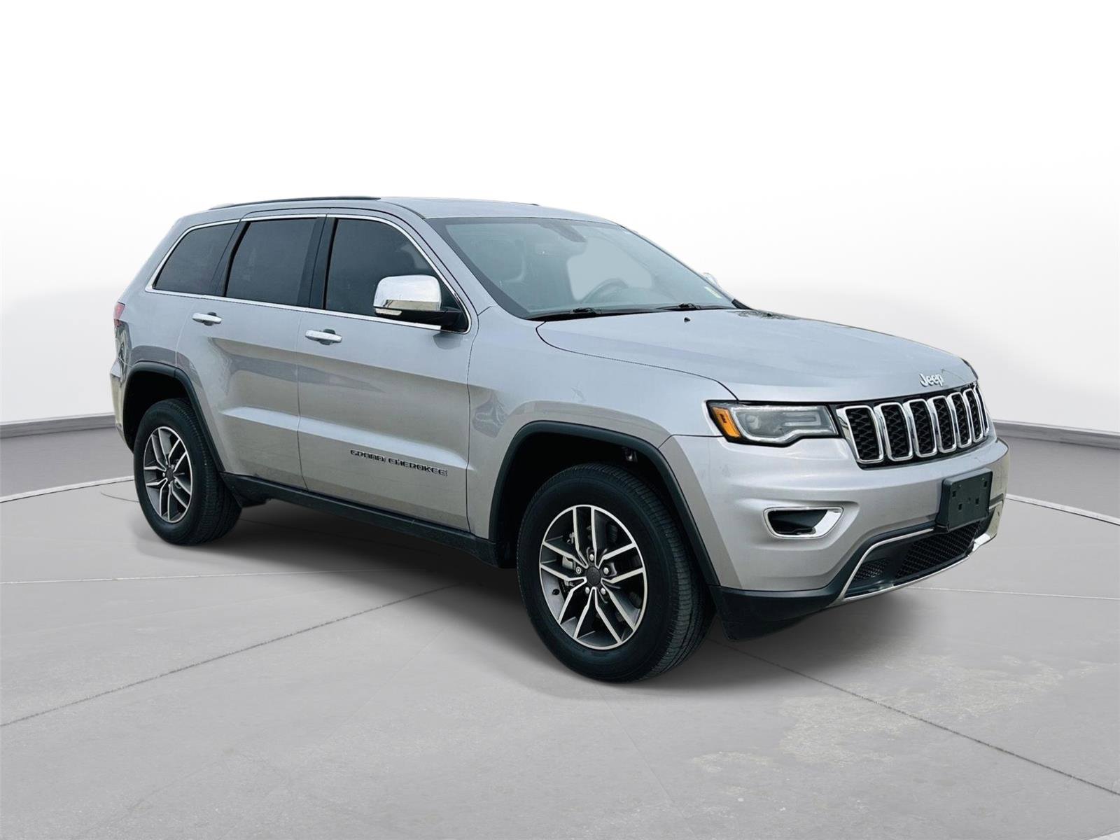 Used 2021 Jeep Grand Cherokee Limited w/ Sun & Sound Group image 2