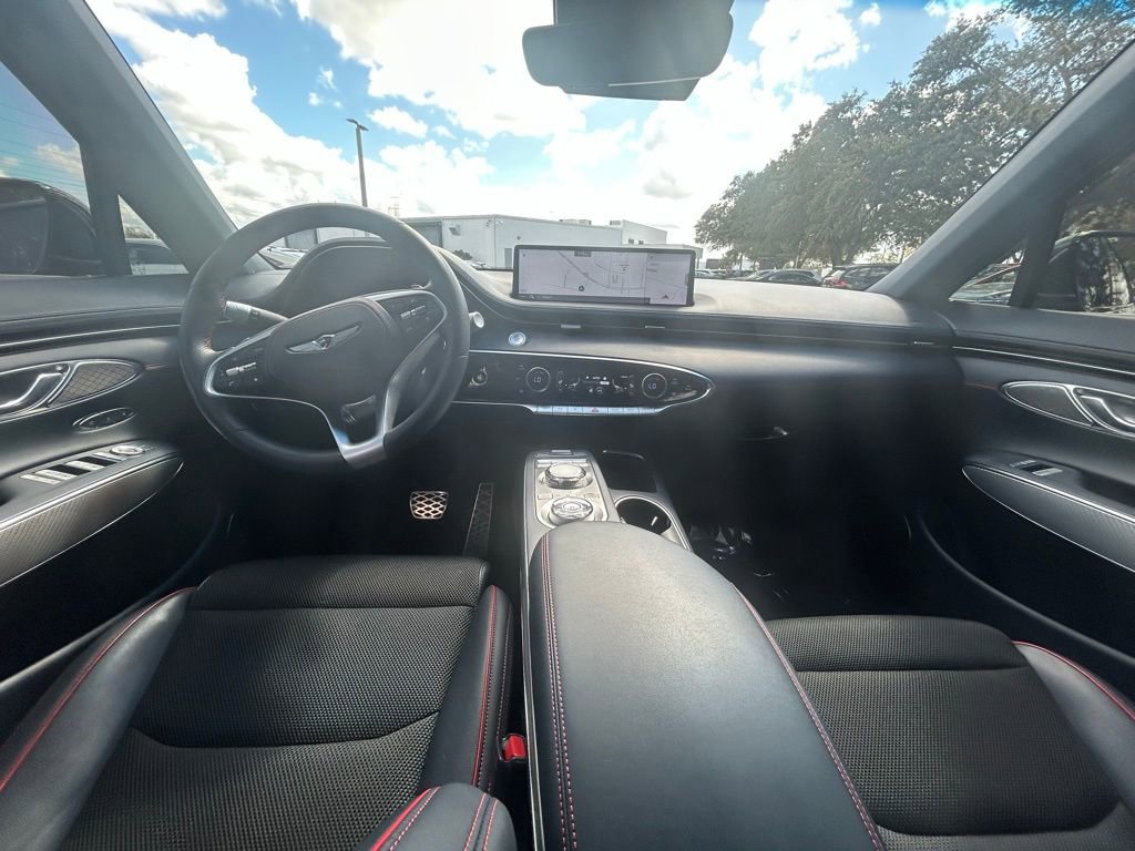 Used 2023 Genesis GV70 2.5T Sport Prestige w/ Sport Prestige Package image 10