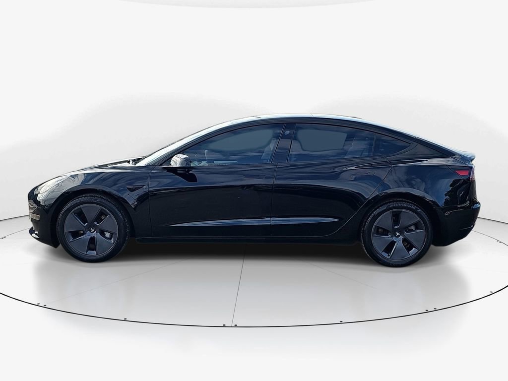 Used 2023 Tesla Model 3 Standard Range image 8