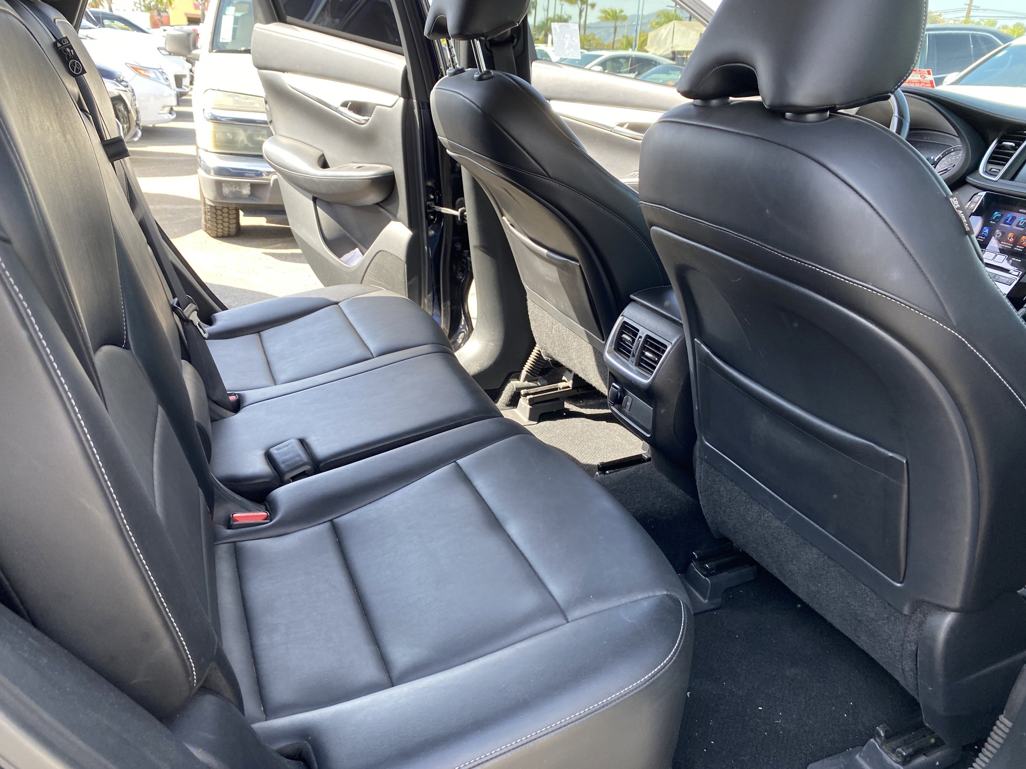 Used 2021 INFINITI QX50 Luxe AWD/4WD image 15
