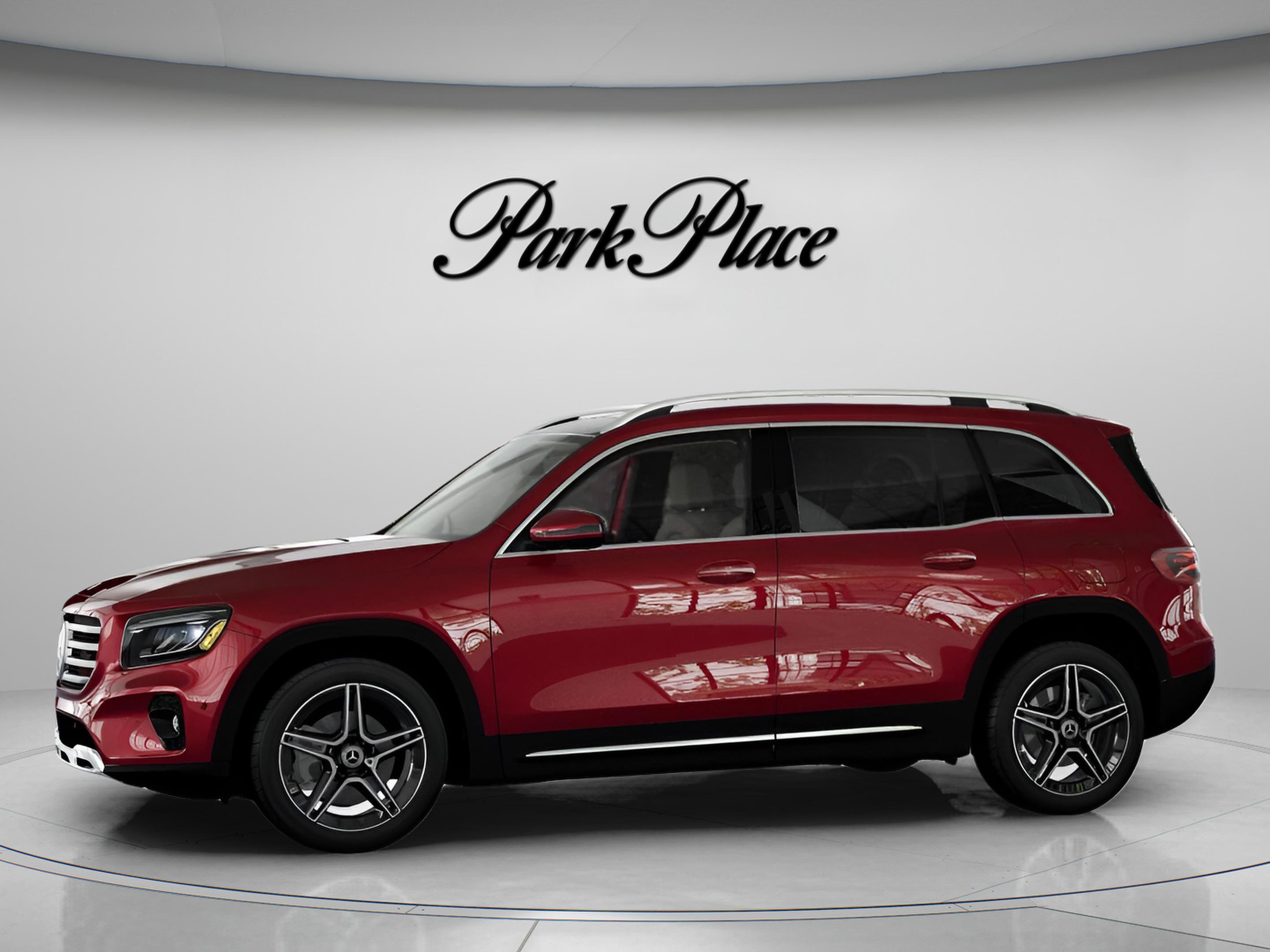 Used 2026 Mercedes-Benz GLB 250 image 4