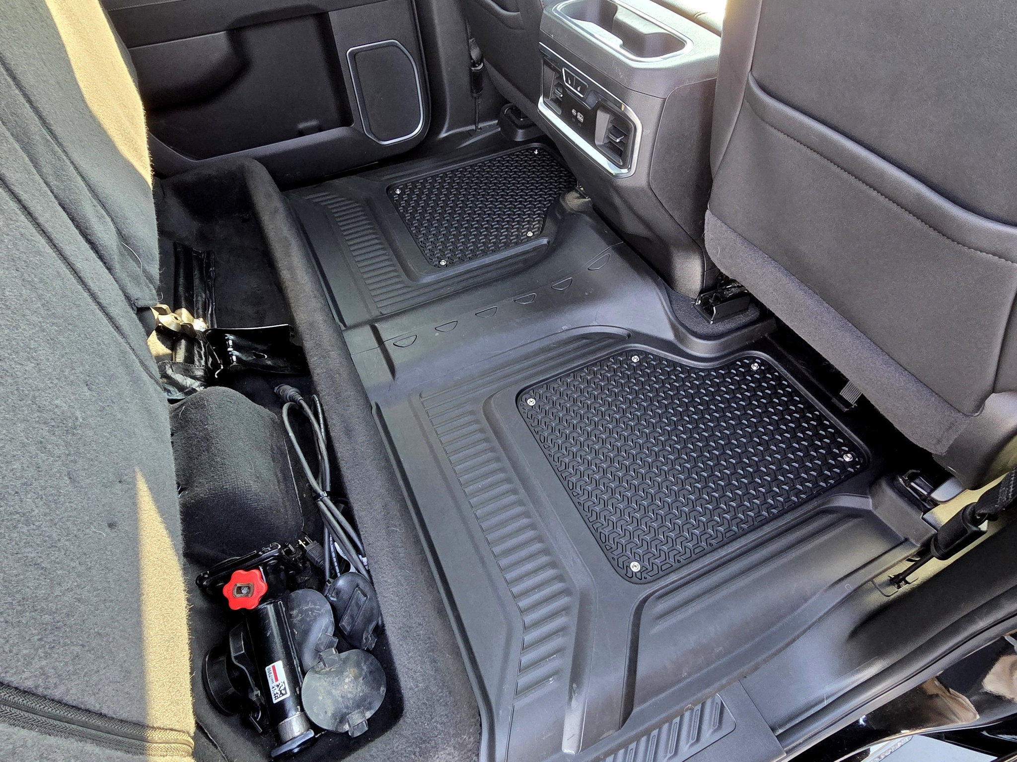 Used 2024 Chevrolet Silverado 3500 LTZ w/ LTZ Plus Package AWD/4WD image 27