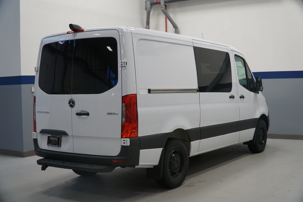 New 2026 Mercedes-Benz Sprinter 2500 image 6