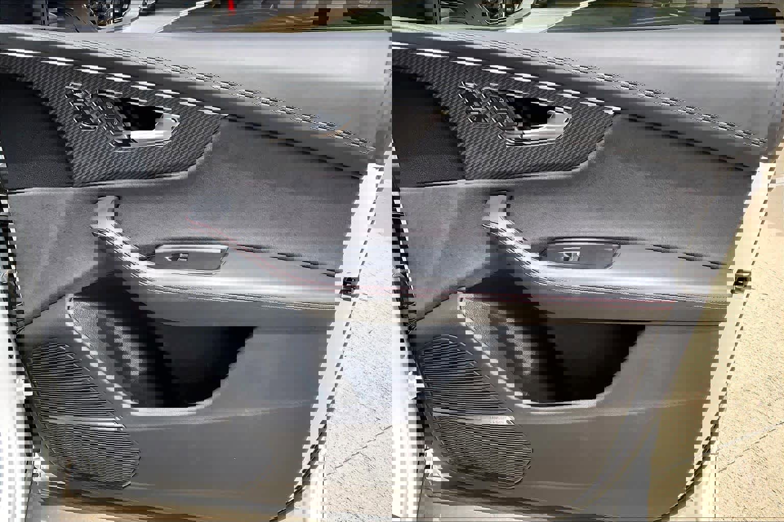 Used 2023 Audi RS Q8 AWD/4WD image 22