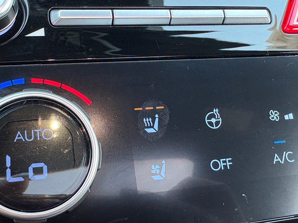 Used 2025 Hyundai Santa Fe Calligraphy image 24