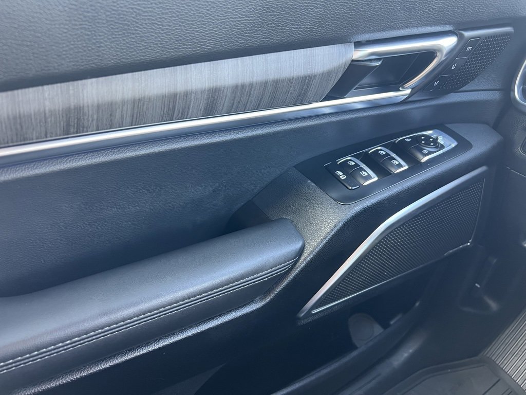 Used 2024 Kia Telluride SX Prestige image 11