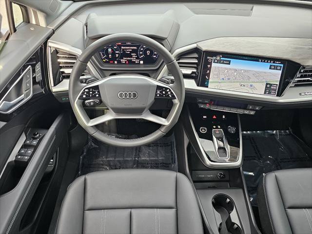 Used 2025 Audi Q4 e-tron Premium w/ Convenience Package AWD/4WD image 5