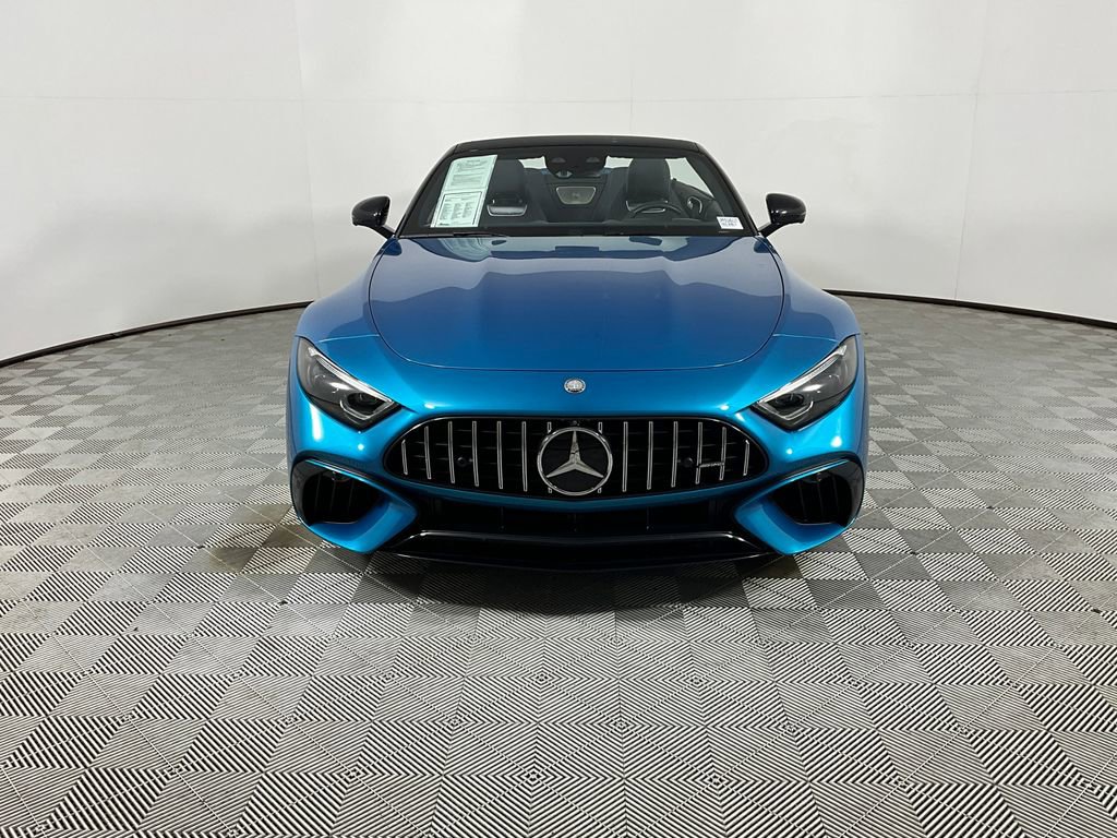 Used 2023 Mercedes-Benz SL 63 AMG 4MATIC w/ Driver Assistance Package image 8