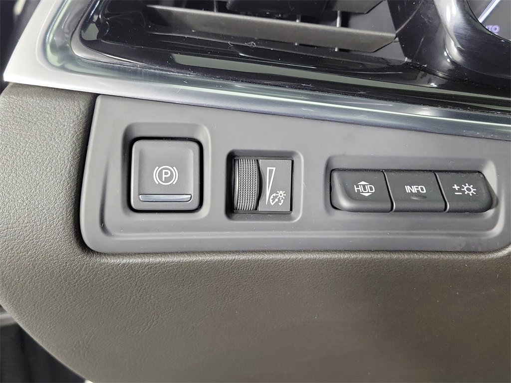 Certified 2023 Cadillac XT6 Premium Luxury w/ Technology Package image 32