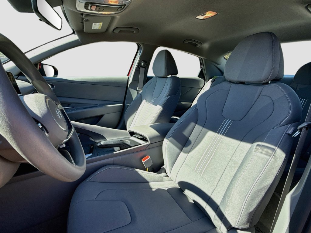 Used 2024 Hyundai Elantra SEL FWD image 14