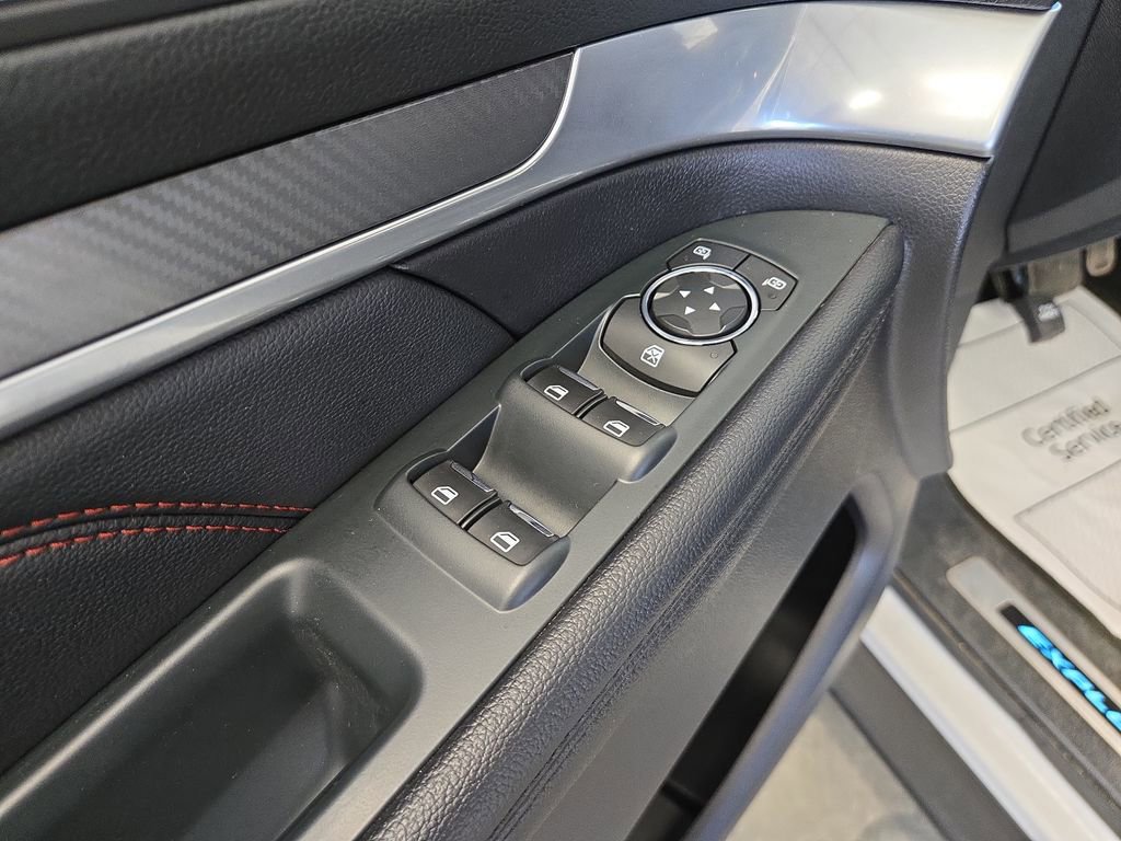 Used 2018 Ford Explorer Sport AWD/4WD image 13