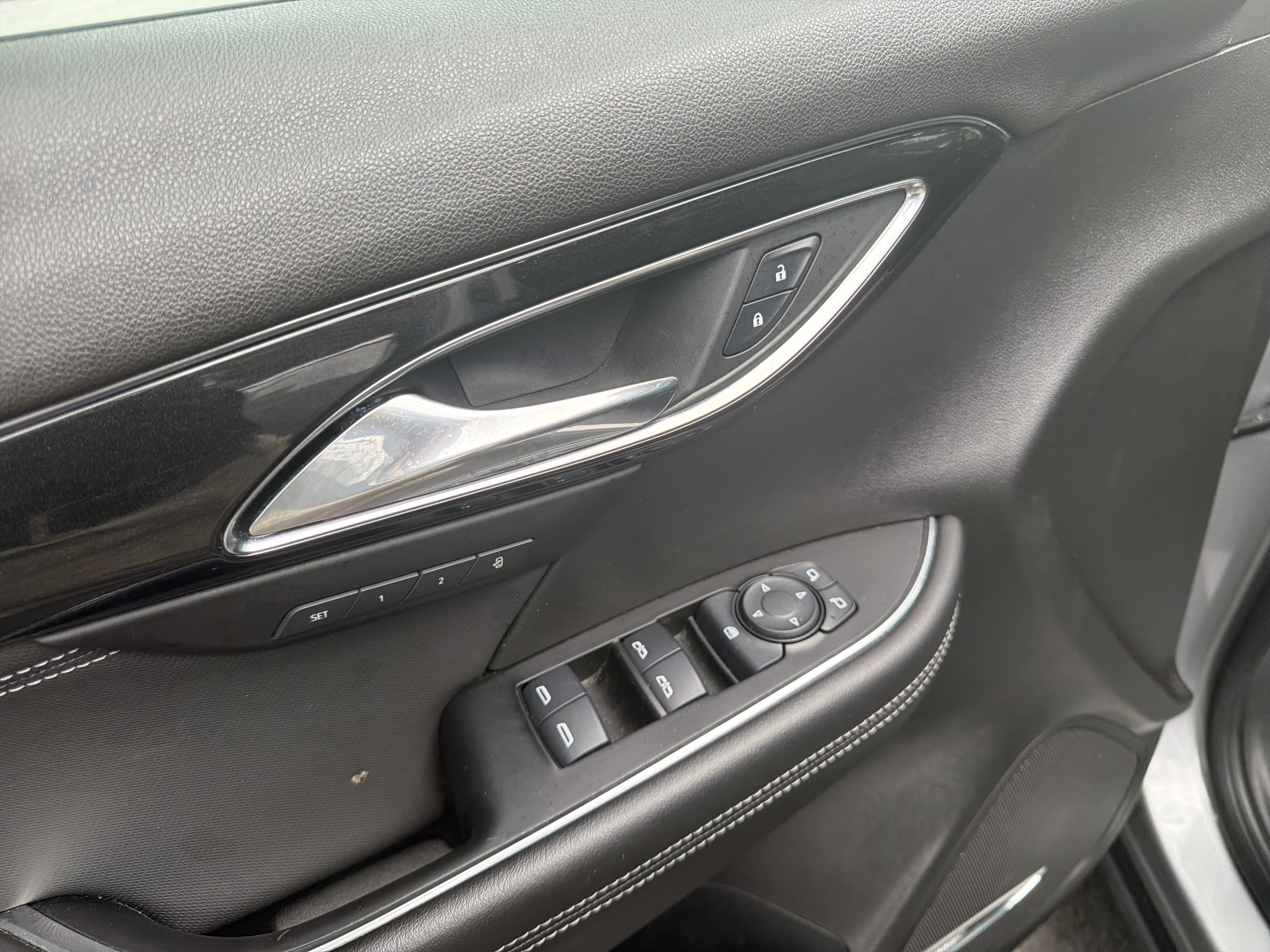 Used 2024 Buick Envision Preferred AWD/4WD image 16