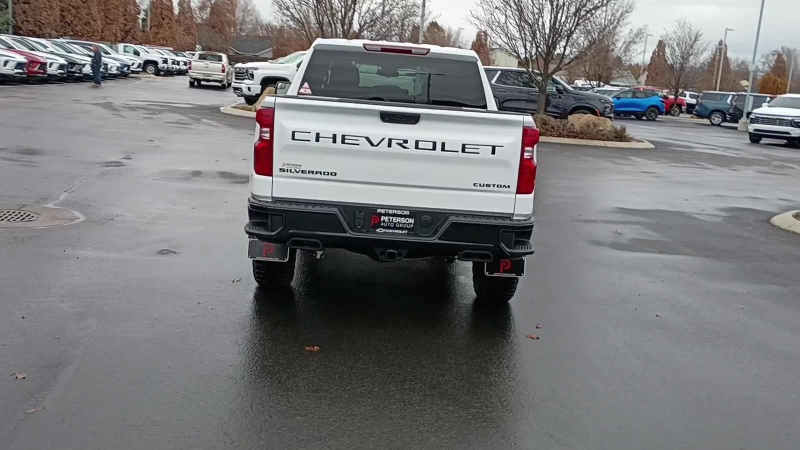 New 2026 Chevrolet Silverado 1500 Custom Trail Boss w/ Dark Appearance Package image 8