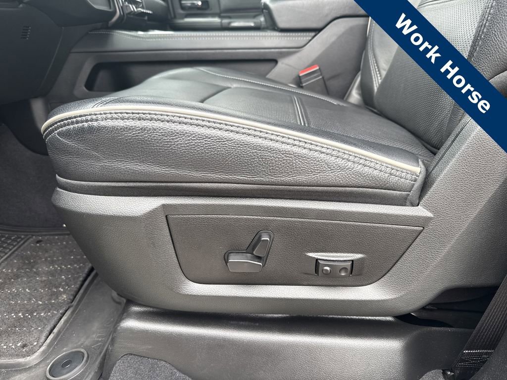 Used 2024 RAM 3500 Limited image 14