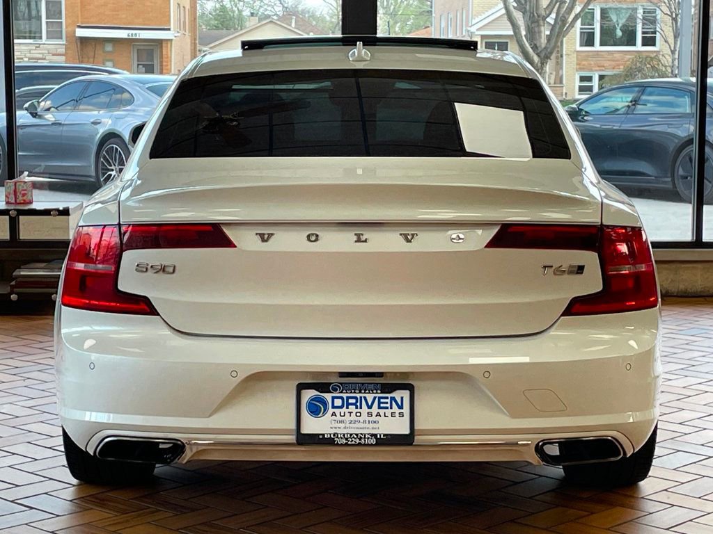 Used 2018 Volvo S90 T6 Inscription w/ Convenience Package image 9