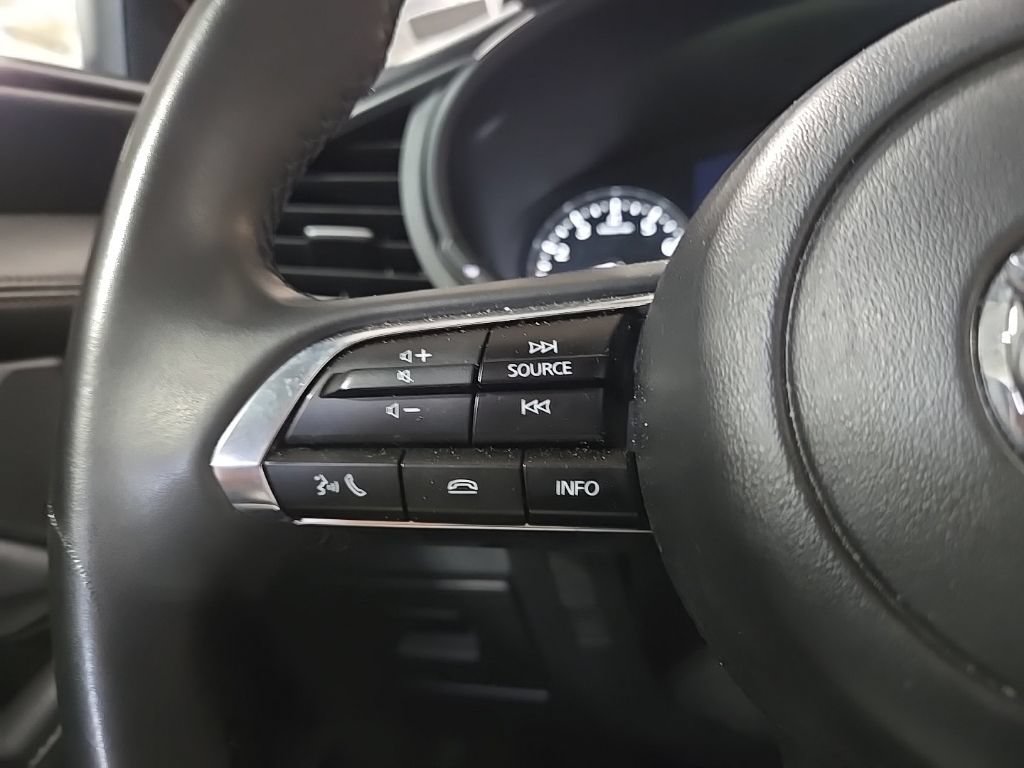 Used 2024 MAZDA MAZDA3 s FWD image 20