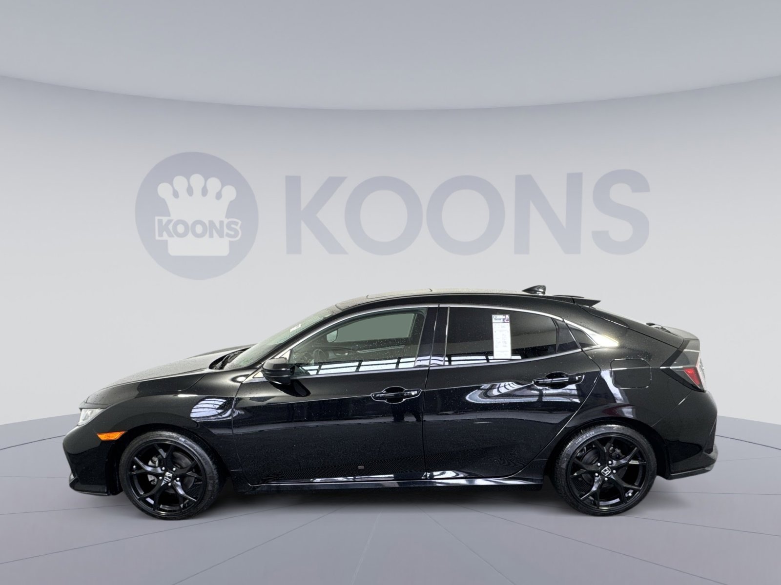 Used 2019 Honda Civic EX image 2