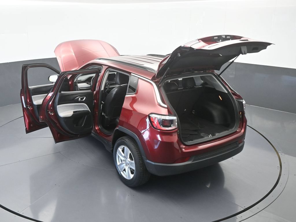 Used 2022 Jeep Compass Latitude AWD/4WD image 60