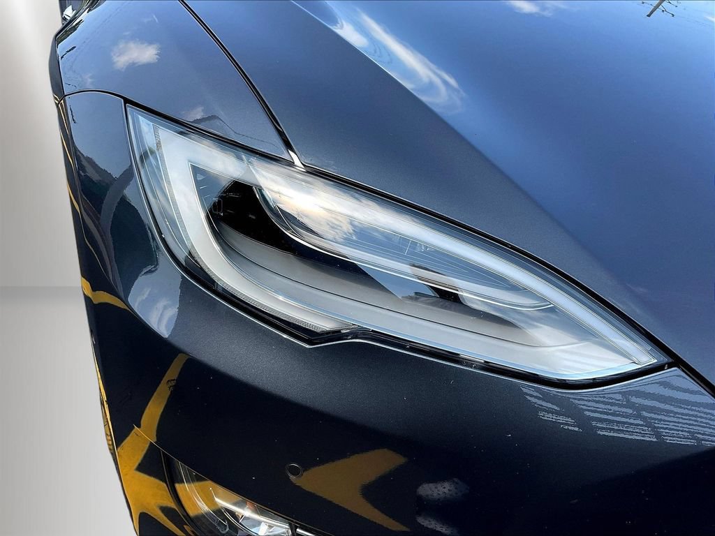 Used 2020 Tesla Model S Performance AWD/4WD image 29