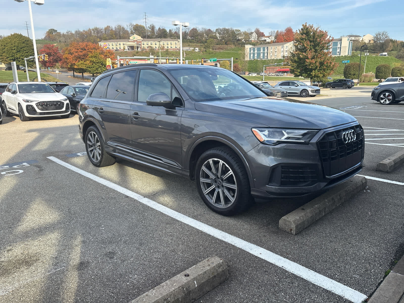 Used 2022 Audi Q7 2.0T Premium Plus AWD/4WD image 5