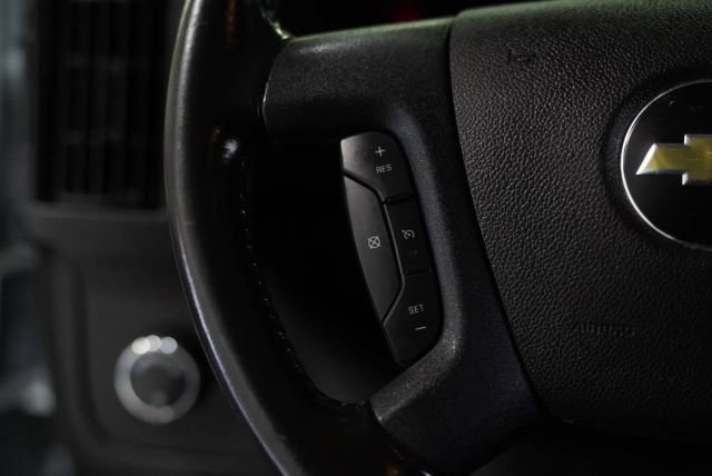 Used 2020 Chevrolet Express 2500 Extended RWD image 13