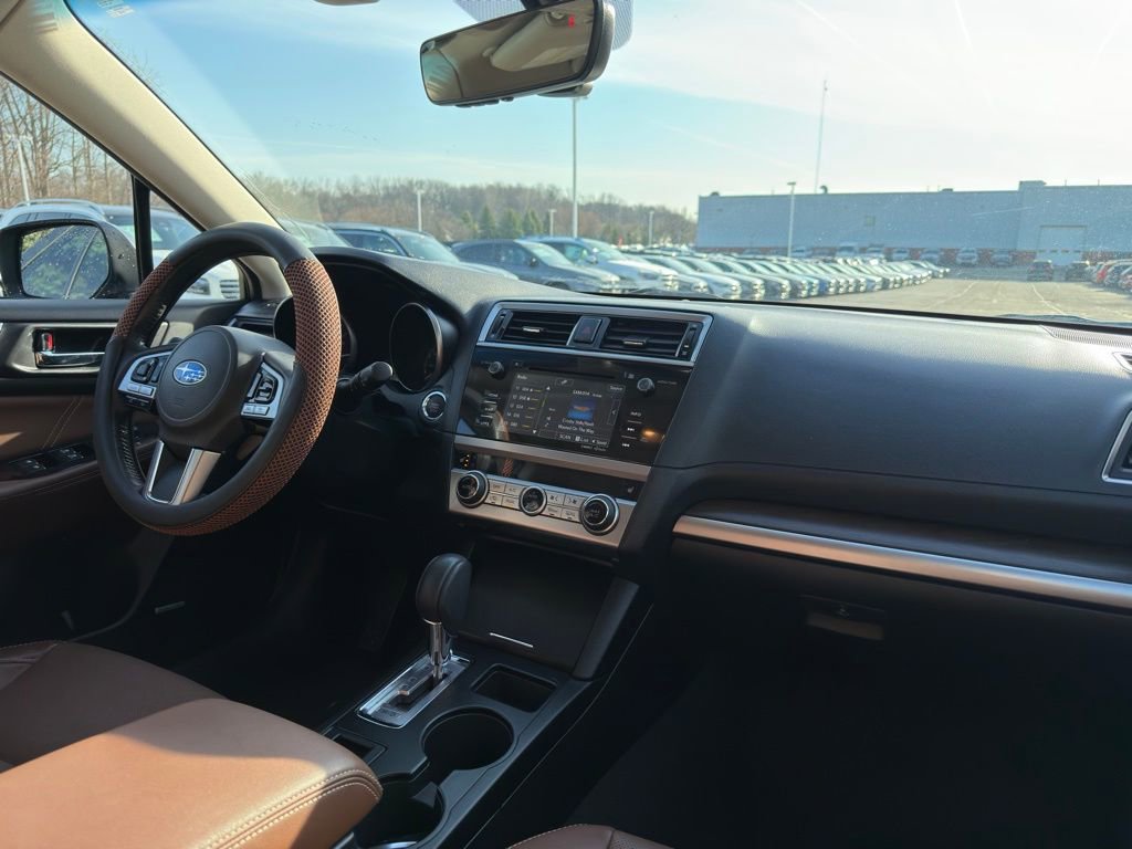 Used 2017 Subaru Outback 3.6R Touring image 17