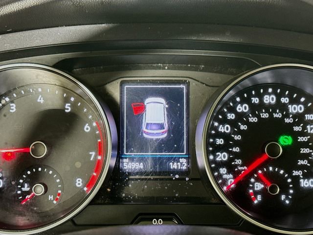 Used 2021 Volkswagen Tiguan S image 10