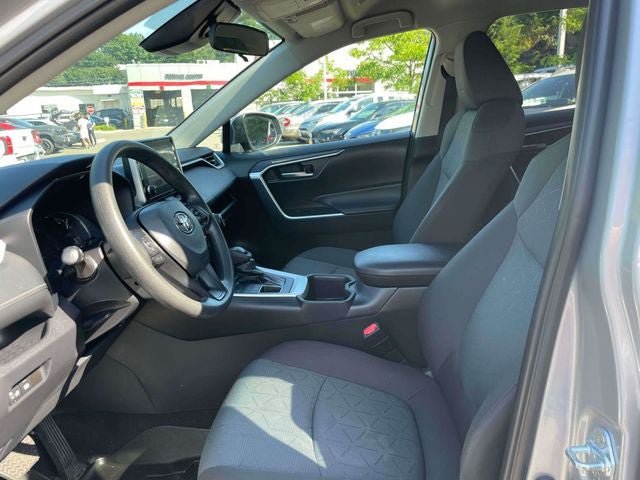 Certified 2025 Toyota RAV4 XLE AWD/4WD image 17
