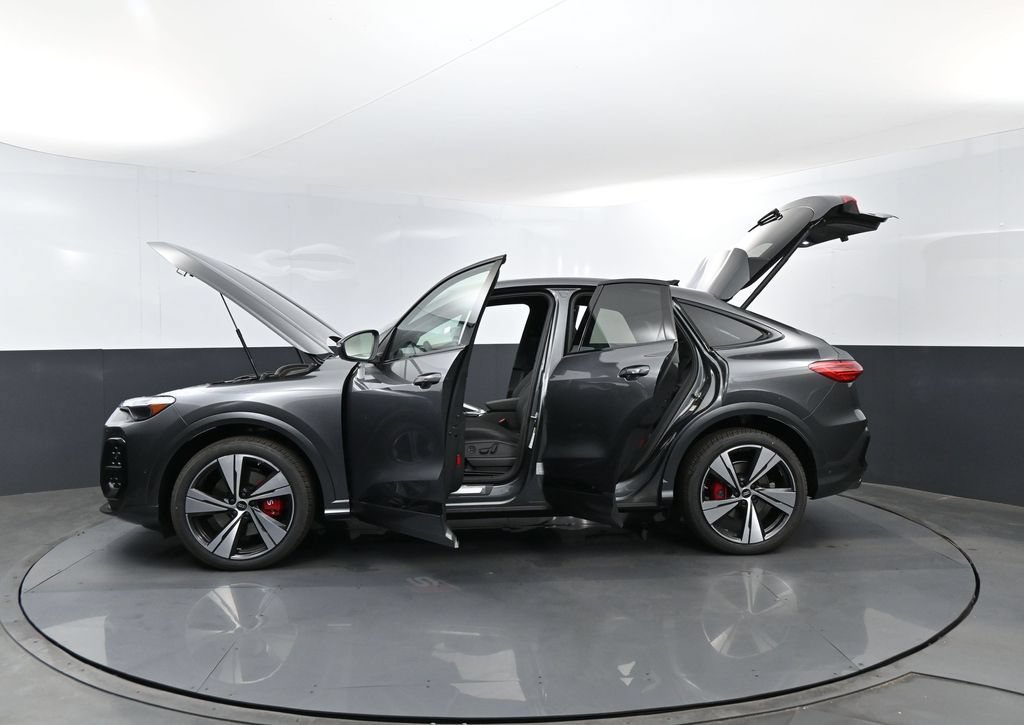 New 2026 Audi SQ5 Premium Plus AWD/4WD image 30
