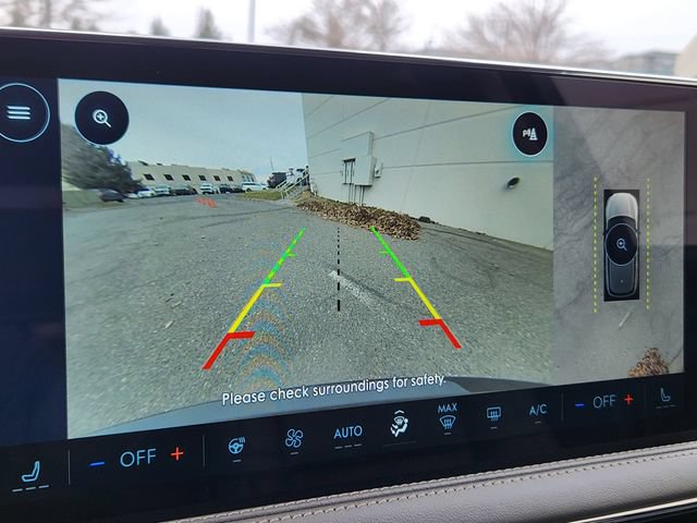 New 2025 Lincoln Corsair Reserve w/ Equipment Group 202A AWD/4WD image 21
