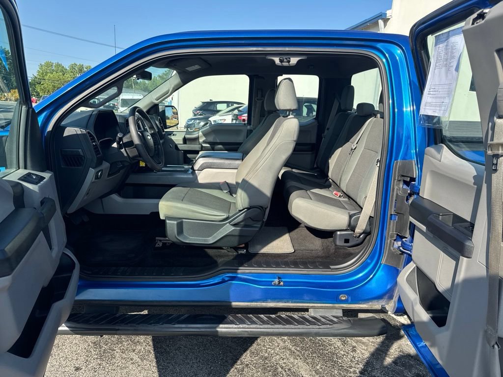 Used 2015 Ford F150 XL w/ Equipment Group 101A Mid AWD/4WD image 25