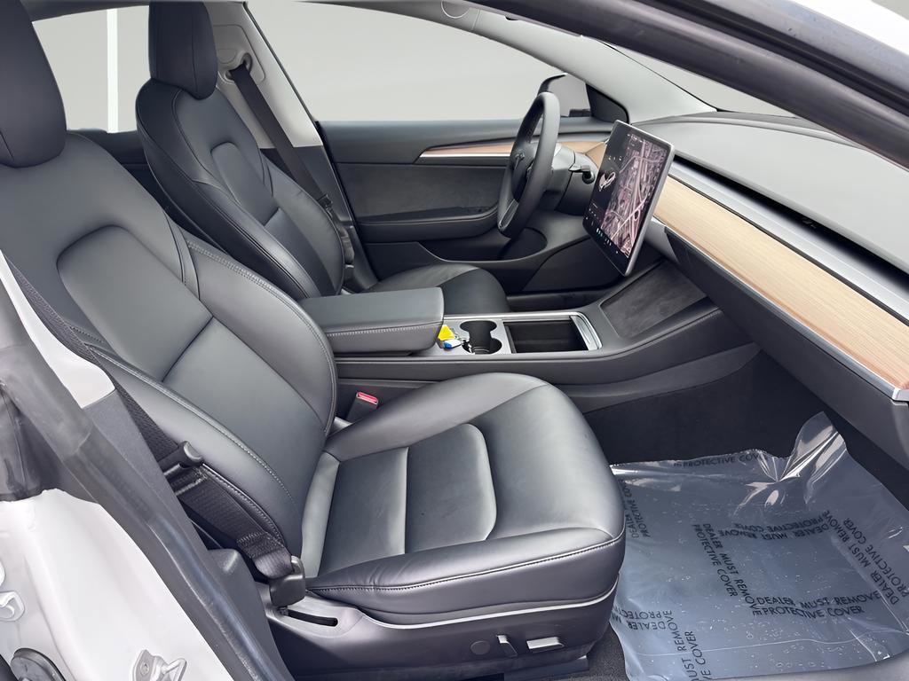 Used 2021 Tesla Model 3 Standard Range Plus image 29