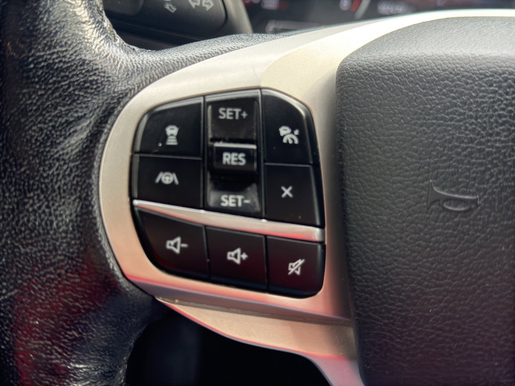 Used 2021 Ford Explorer Limited w/ Equipment Group 301A image 14