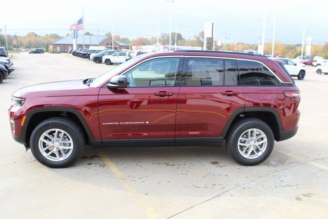 New 2025 Jeep Grand Cherokee Laredo X w/ Luxury Tech Group I image 2