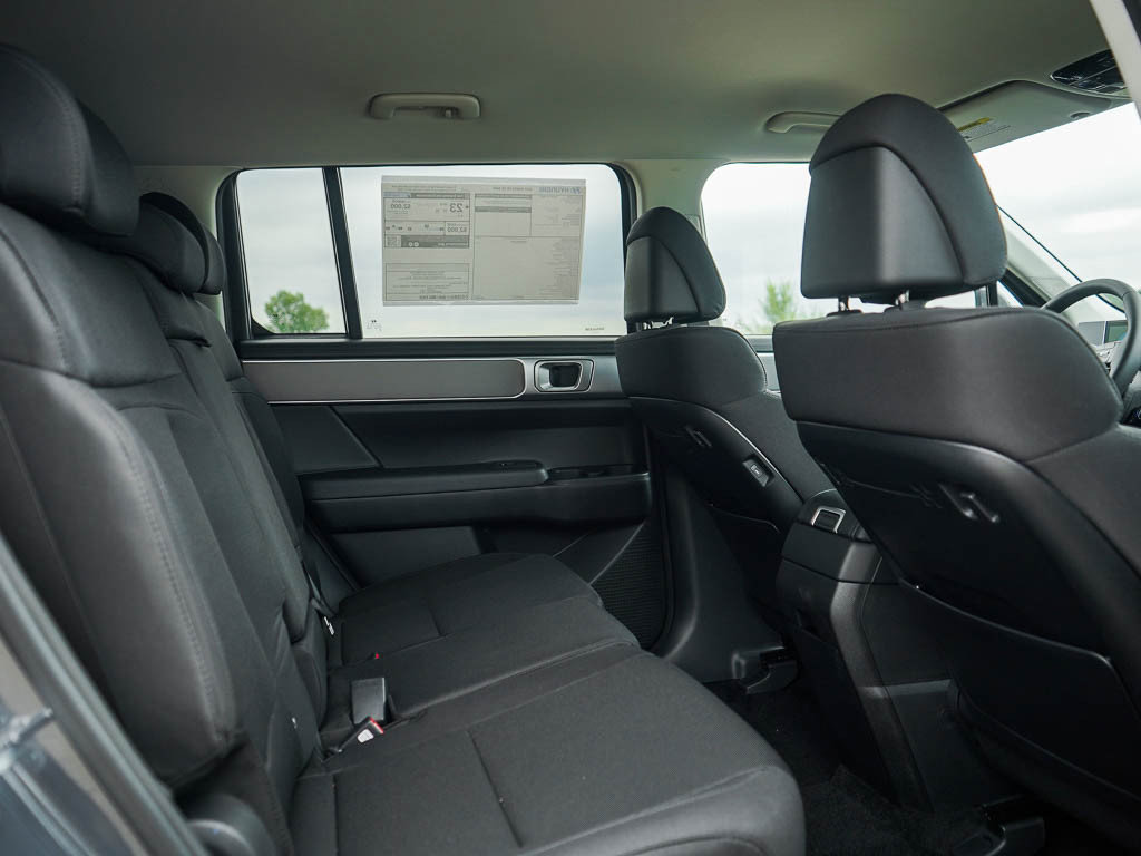 New 2027 Hyundai Santa Fe SE AWD/4WD image 13