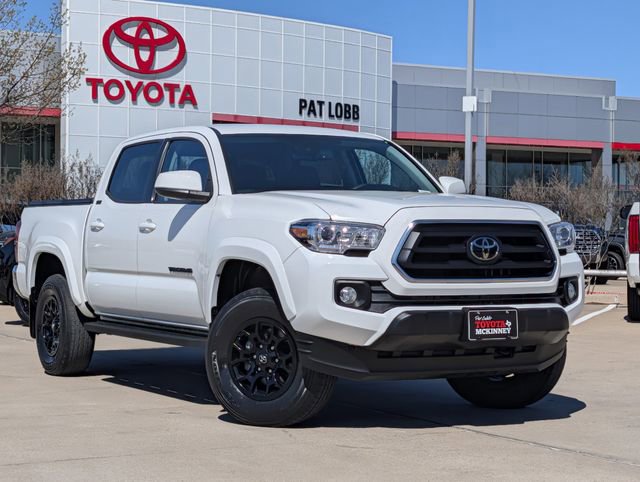 Used 2022 Toyota Tacoma SR5 image 2