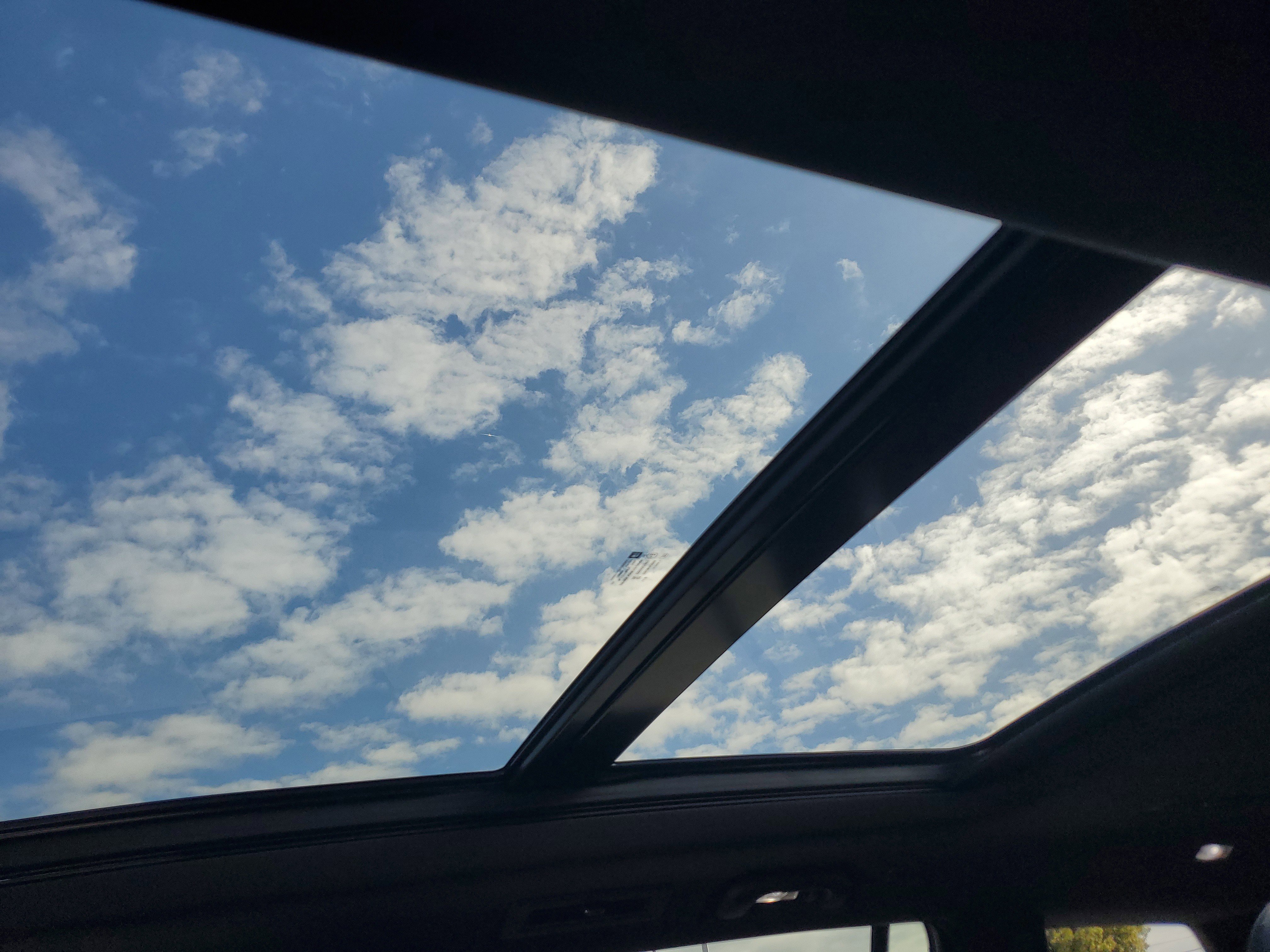 Used 2021 Cadillac XT6 Premium Luxury image 11