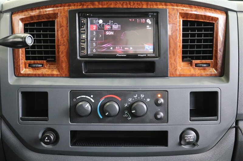 Used 2006 Dodge Ram 3500 Truck SLT w/ Quad Cab Big Horn Value Group AWD/4WD image 83