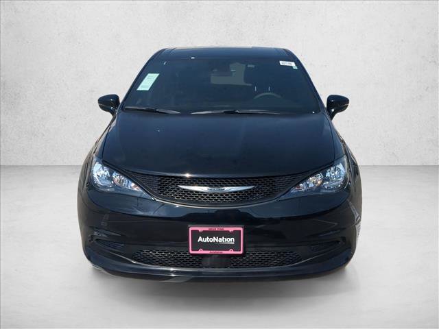 New 2026 Chrysler Voyager LX FWD image 6