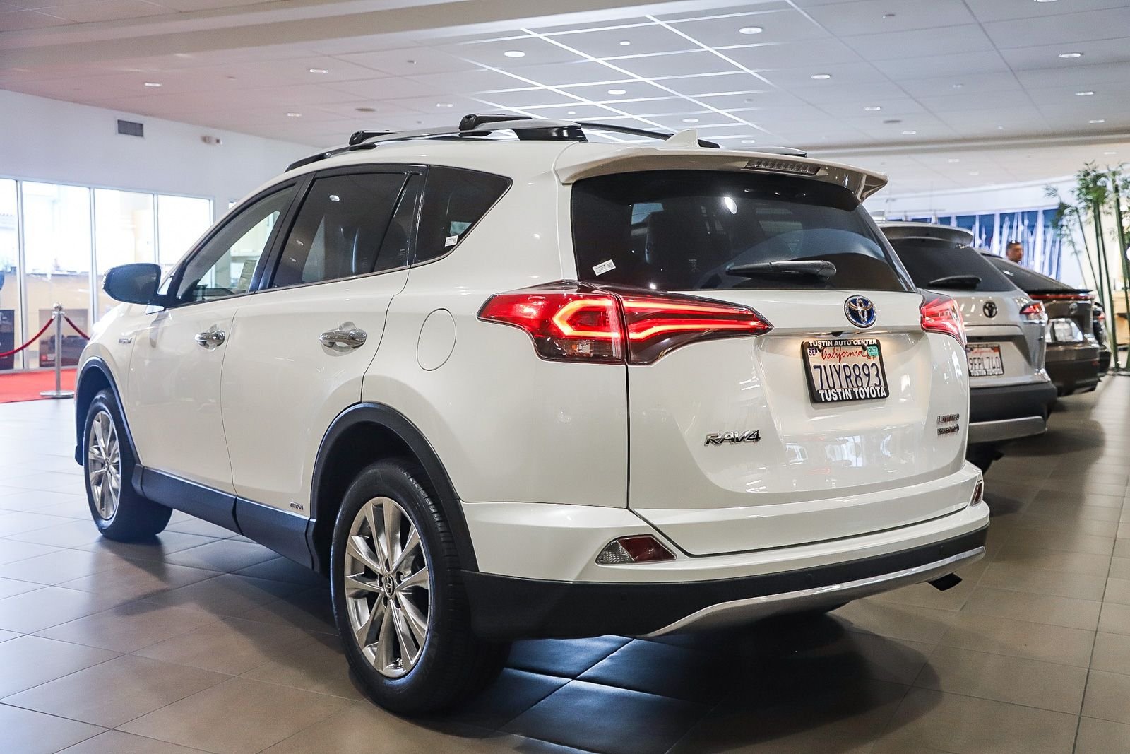 Certified 2017 Toyota RAV4 Limited w/ Advanced Technology Package AWD/4WD image 8