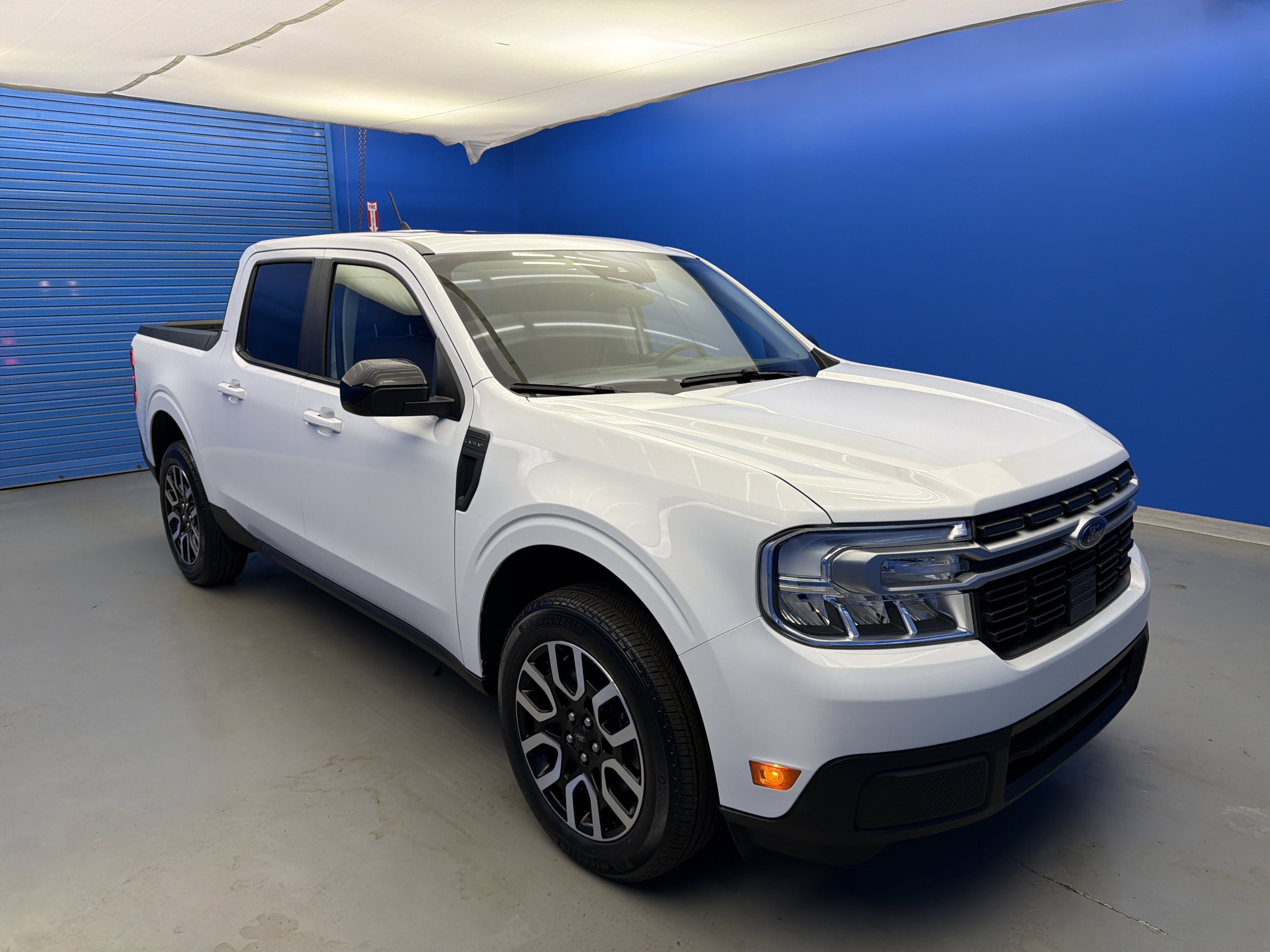 Used 2024 Ford Maverick Lariat w/ 4K Tow Package image 2