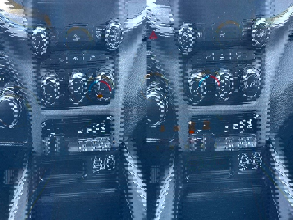 Used 2021 RAM 1500 Big Horn image 9